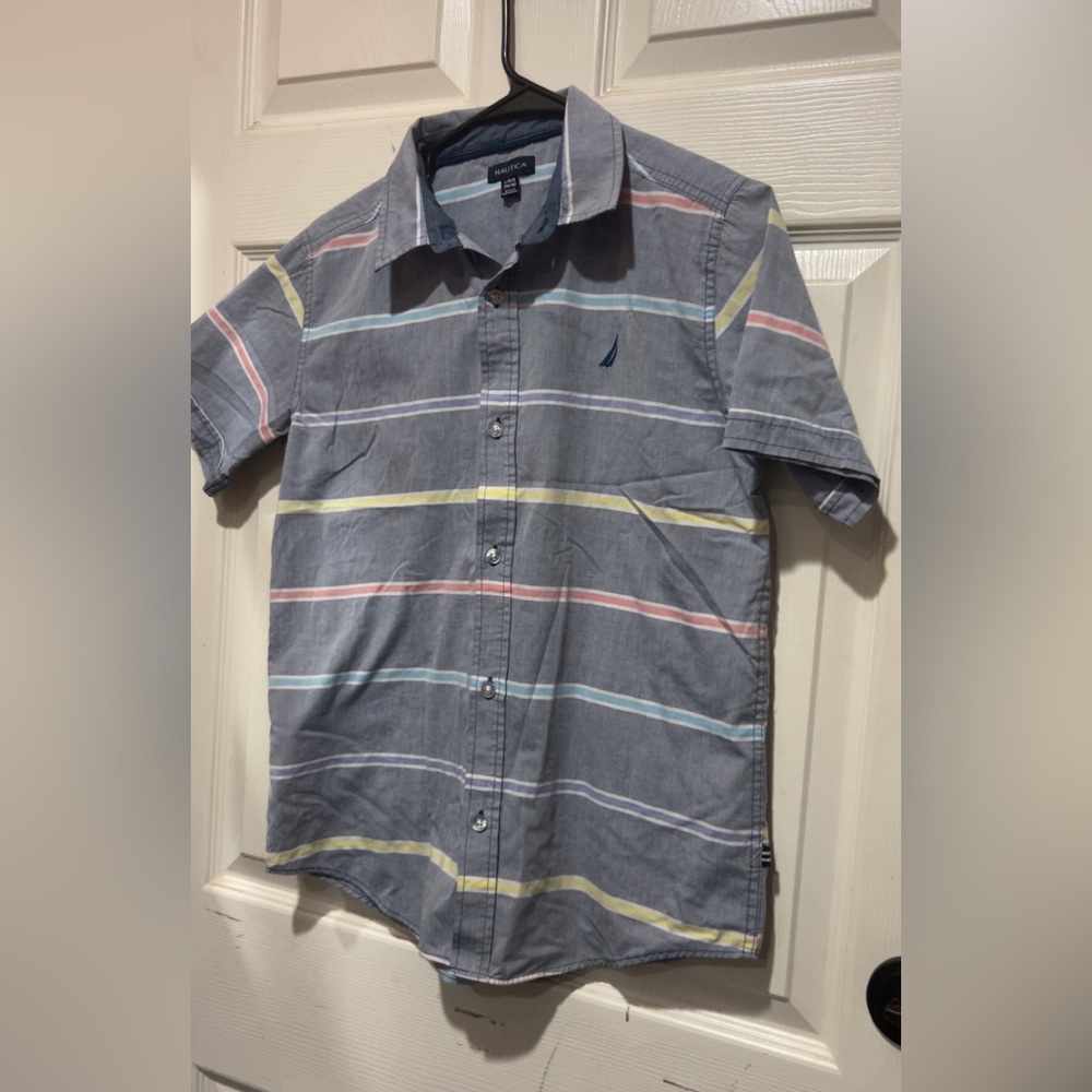 Nautica boys's Multicolor Striped Button Down Shirt